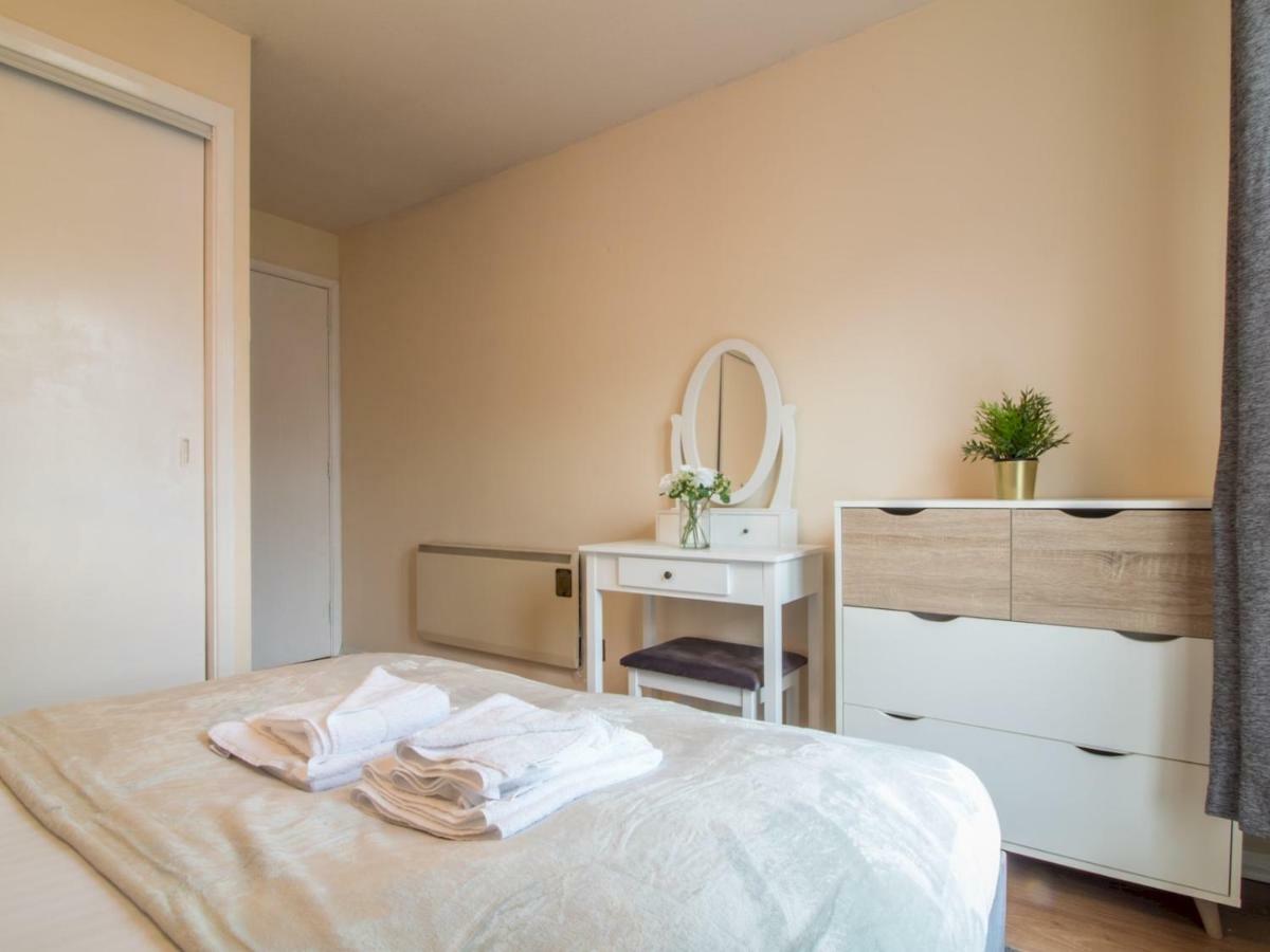 Bright & Tranquil Apartment Near City Centre With Free Parking! Edinburgh Exteriér fotografie